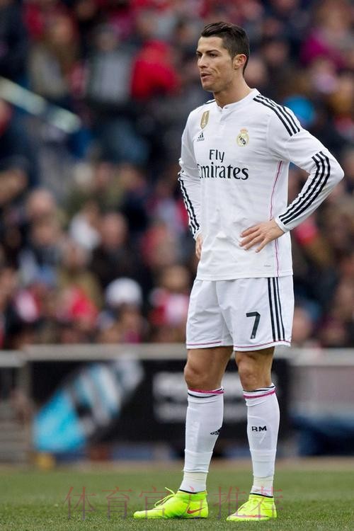 1.15亿换22场1球 C罗好友:皇马有人对阿扎尔失望 1.15亿换22场1球 C罗好友:皇马有人对阿扎尔失望